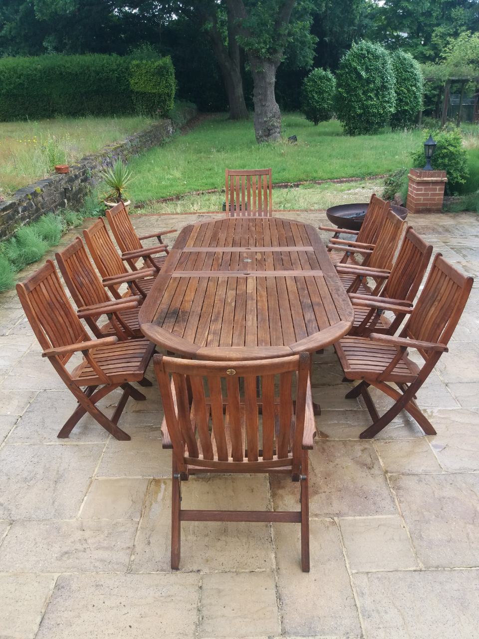 Cleaning and maintenance of wooden garden furniture 4 Megacleaning