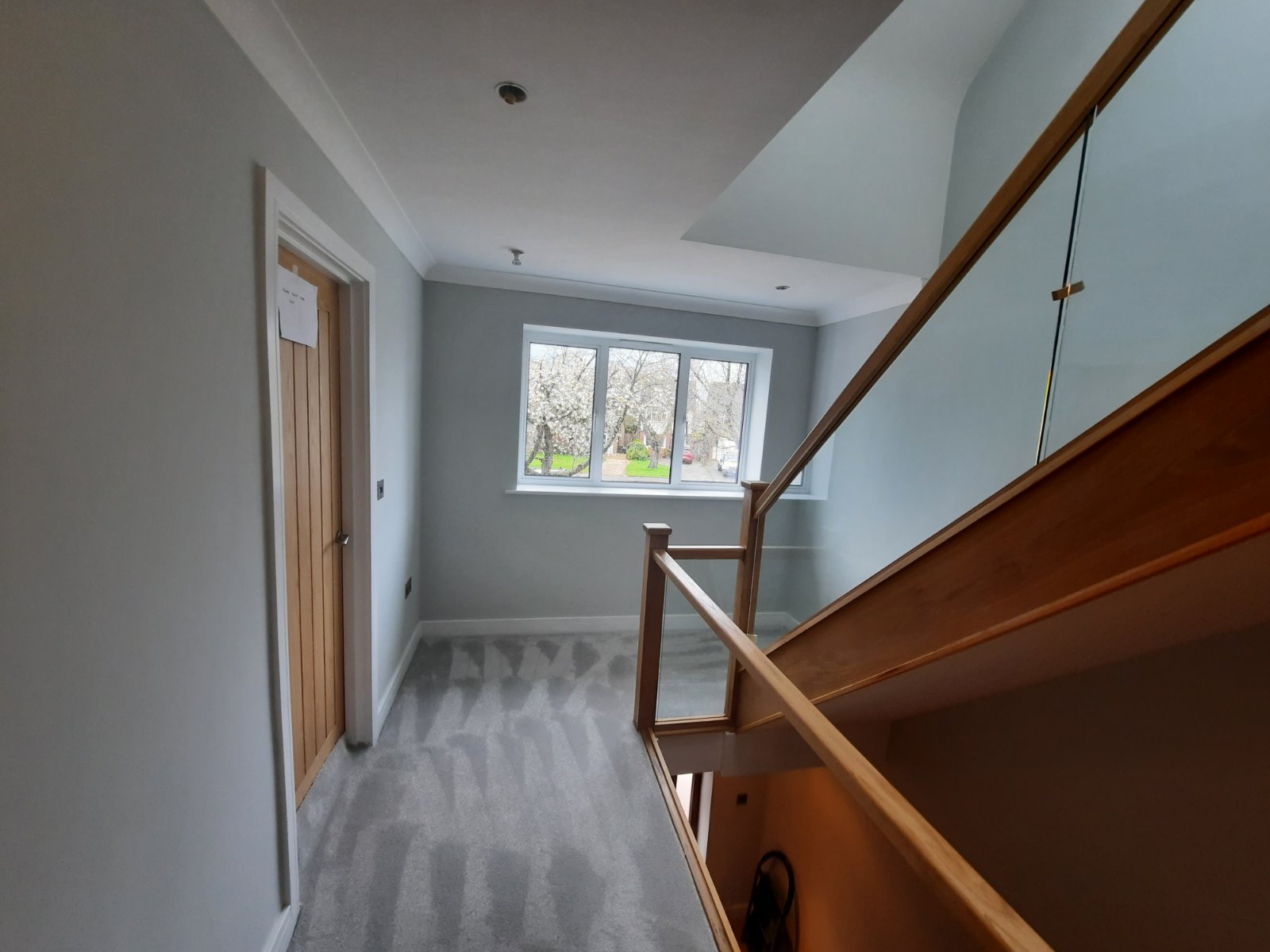 Oneoff Deep and Spring Cleaning in Luton Professional Cleaners